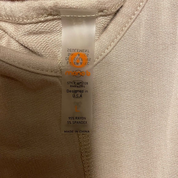 Romper - Picture 2 of 3